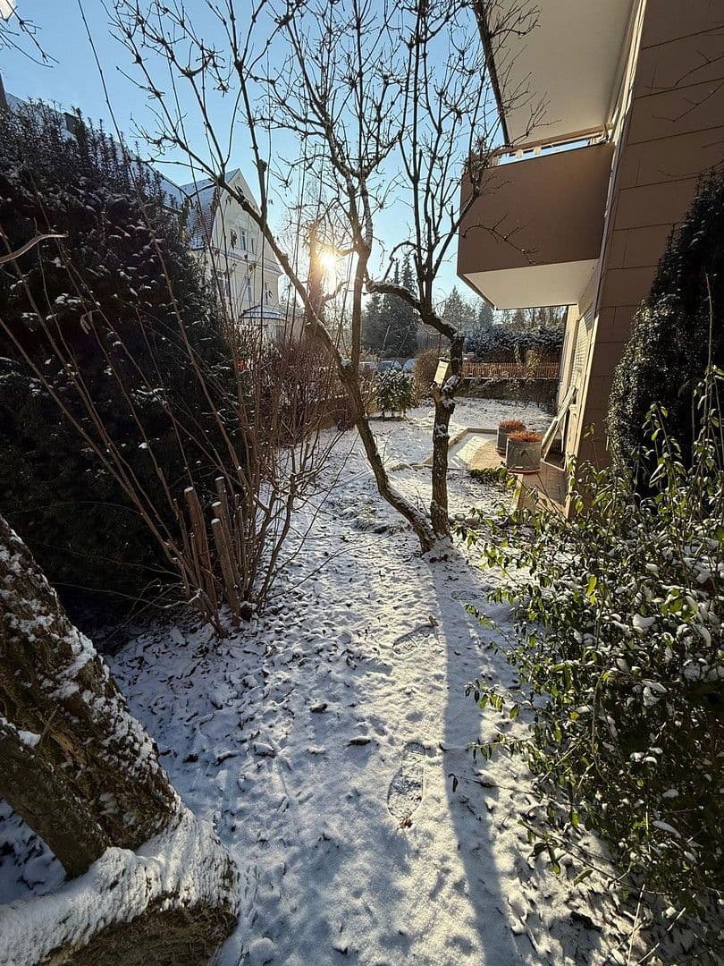 Prenájom bytu 4-izbový 91 m², Nürnberg, Bavorsko Prenájom bytu 4-izbový 91 m², Nürnberg, Bavorsko