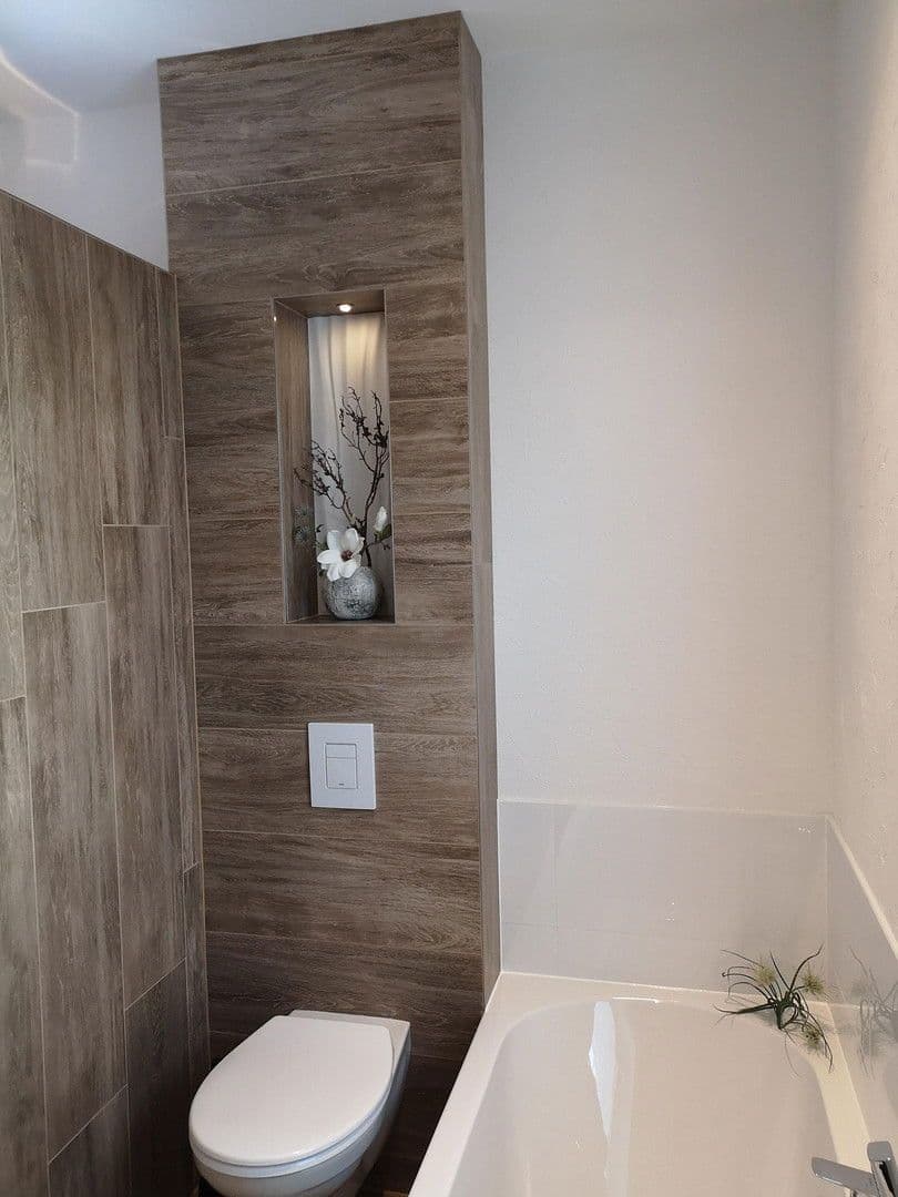 Prenájom domu 140 m², pozemek 240 m², Langenselbold, Hesensko Prenájom domu 140 m², pozemek 240 m², Langenselbold, Hesensko