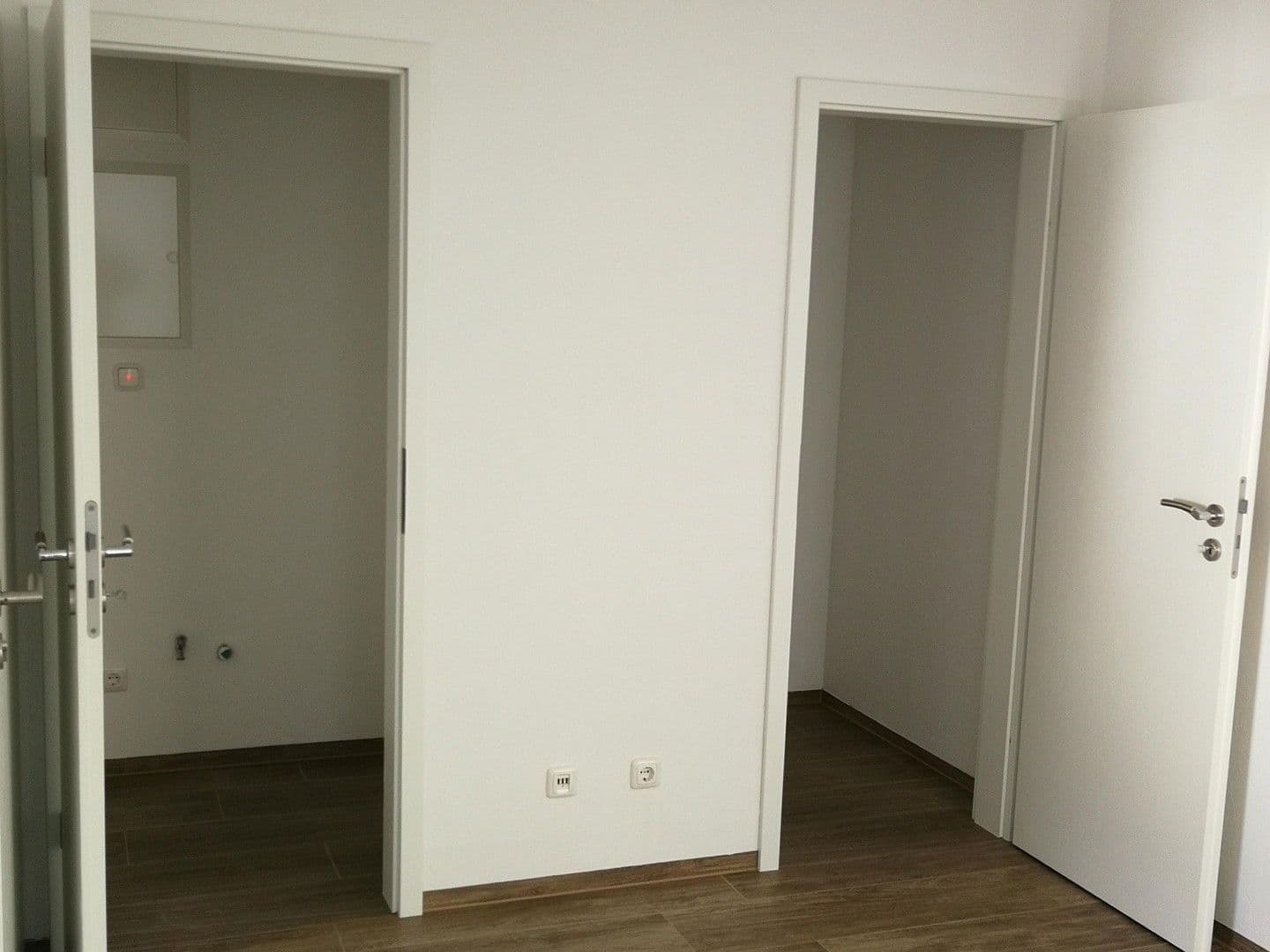 Prenájom domu 140 m², pozemek 240 m², Langenselbold, Hesensko Prenájom domu 140 m², pozemek 240 m², Langenselbold, Hesensko
