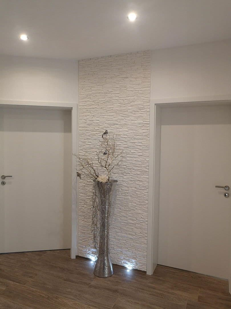 Prenájom domu 140 m², pozemek 240 m², Langenselbold, Hesensko Prenájom domu 140 m², pozemek 240 m², Langenselbold, Hesensko