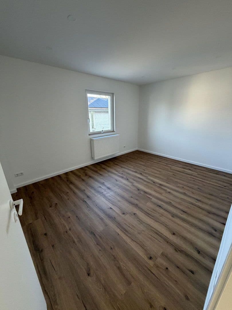 Prenájom bytu 3-izbový 80 m², Nürnberger Straße 19, Heroldsberg, Bavorsko Prenájom bytu 3-izbový 80 m², Nürnberger Straße 19, Heroldsberg, Bavorsko