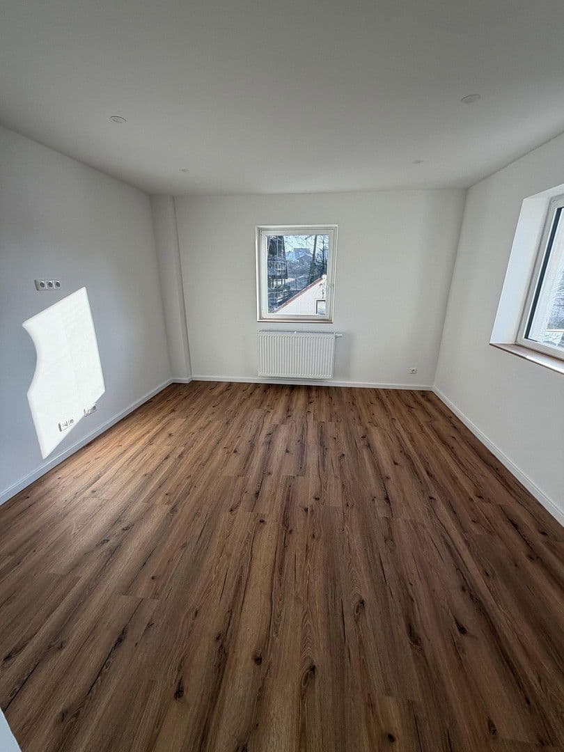 Prenájom bytu 3-izbový 80 m², Nürnberger Straße 19, Heroldsberg, Bavorsko Prenájom bytu 3-izbový 80 m², Nürnberger Straße 19, Heroldsberg, Bavorsko