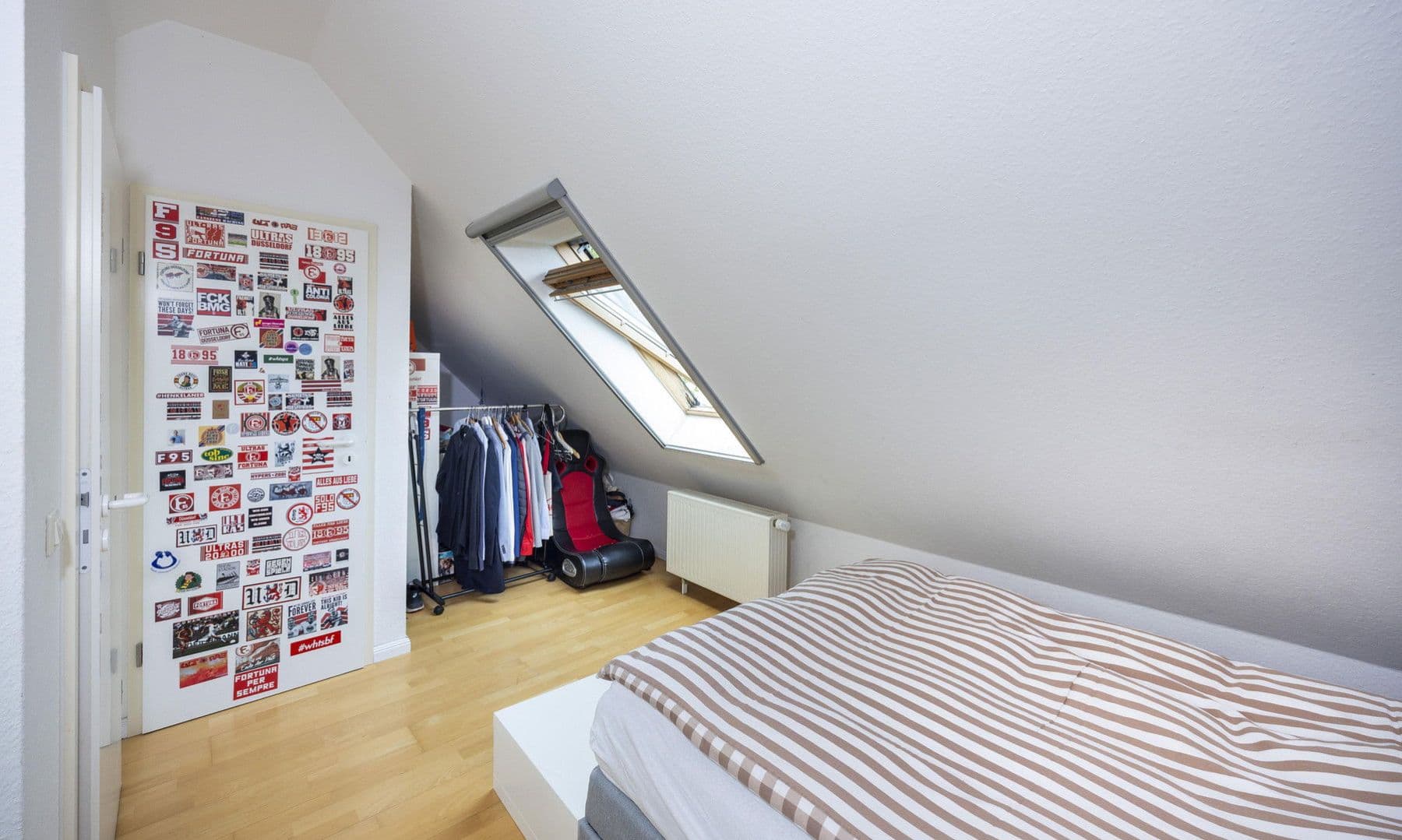 Predaj domu 131 m², pozemek 140 m², Meerbusch, Severné Porýnie - Westfálsko Predaj domu 131 m², pozemek 140 m², Meerbusch, Severné Porýnie - Westfálsko