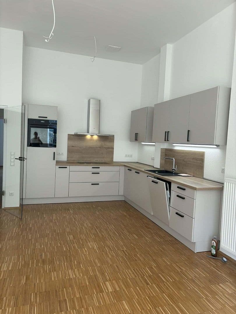 Predaj bytu 2-izbový 89 m², Hauptstrasse 125, Bad Neuenahr-Ahrweiler, Porýnie-Falcko Predaj bytu 2-izbový 89 m², Hauptstrasse 125, Bad Neuenahr-Ahrweiler, Porýnie-Falcko