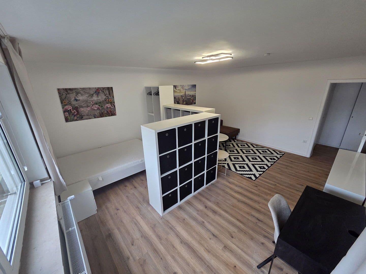 Prenájom bytu 2-izbový 70 m², Köln, Severné Porýnie - Westfálsko Prenájom bytu 2-izbový 70 m², Köln, Severné Porýnie - Westfálsko