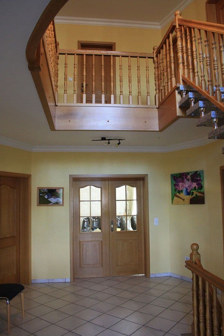 Predaj domu 221 m², pozemek 2.005 m², Quakenbrück, Dolné Sasko Predaj domu 221 m², pozemek 2.005 m², Quakenbrück, Dolné Sasko