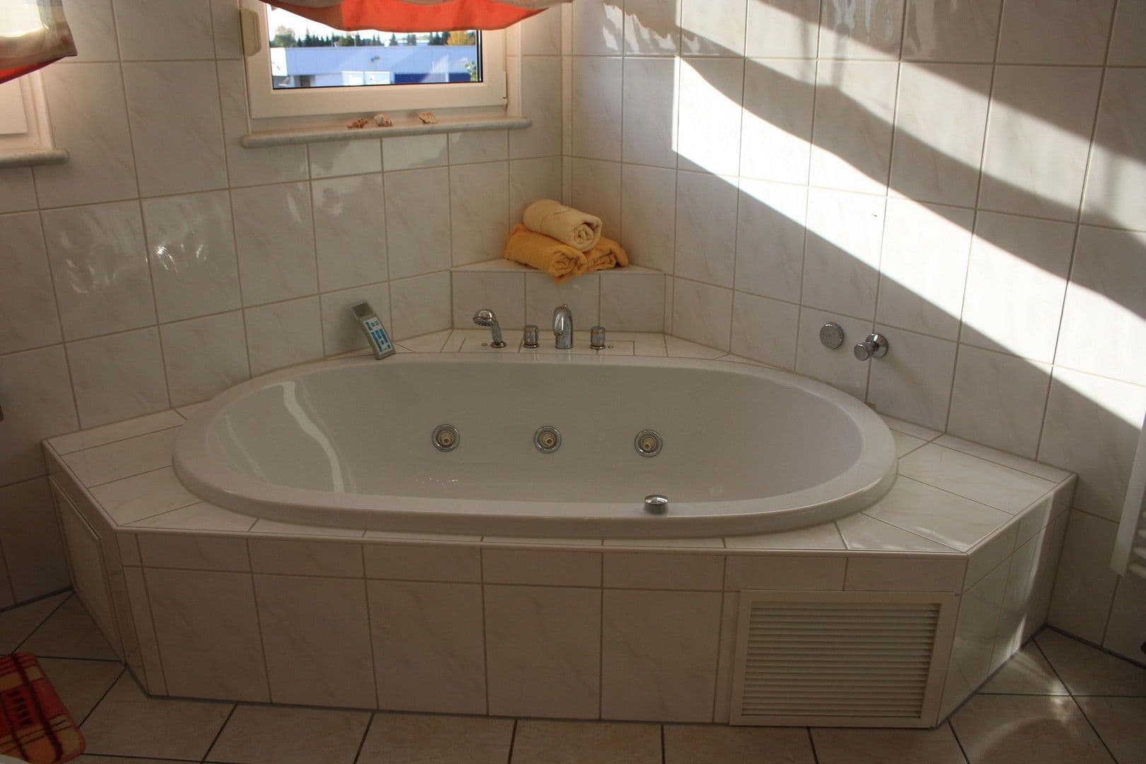 Predaj domu 221 m², pozemek 2.005 m², Quakenbrück, Dolné Sasko Predaj domu 221 m², pozemek 2.005 m², Quakenbrück, Dolné Sasko