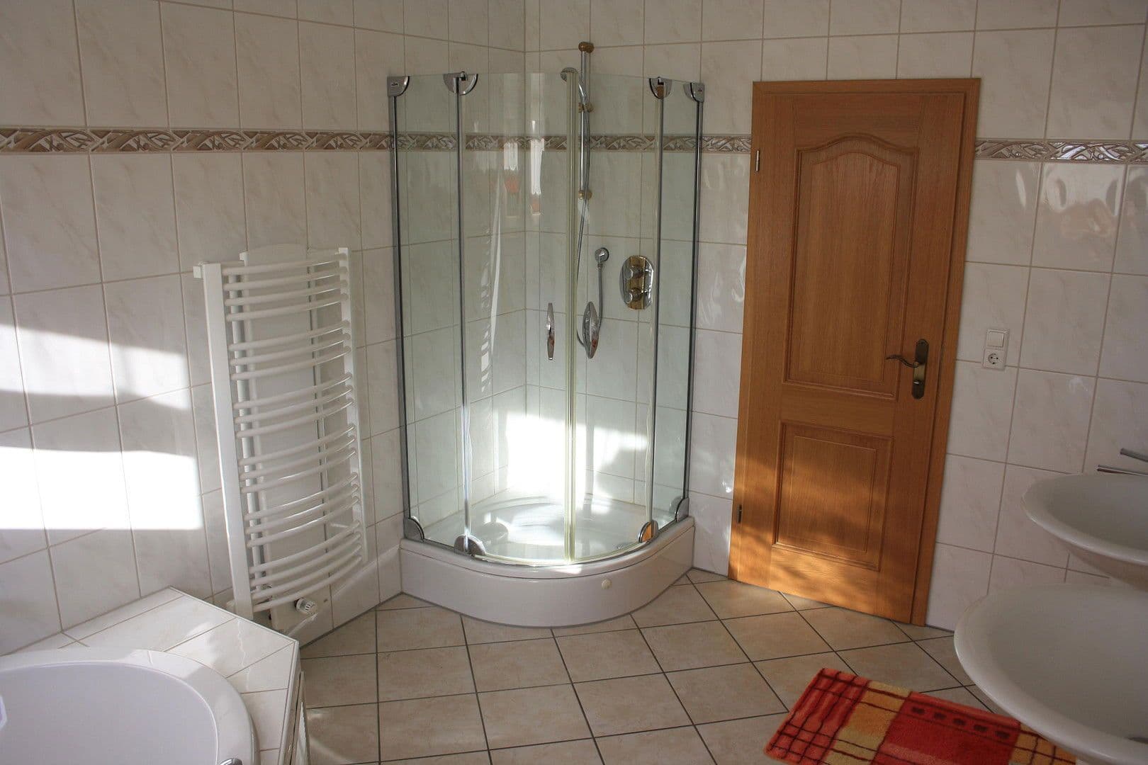 Predaj domu 221 m², pozemek 2.005 m², Quakenbrück, Dolné Sasko Predaj domu 221 m², pozemek 2.005 m², Quakenbrück, Dolné Sasko