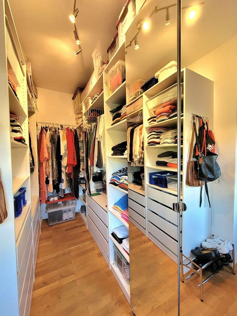 Predaj bytu 4-izbový 119 m², Schlossberg 20, Diez, Porýnie-Falcko Predaj bytu 4-izbový 119 m², Schlossberg 20, Diez, Porýnie-Falcko