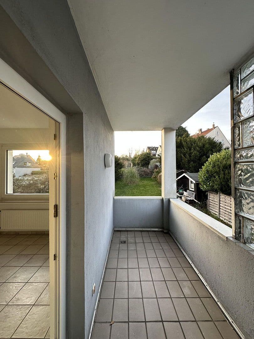 Prenájom bytu 3-izbový 87 m², Essen, Severné Porýnie - Westfálsko Prenájom bytu 3-izbový 87 m², Essen, Severné Porýnie - Westfálsko