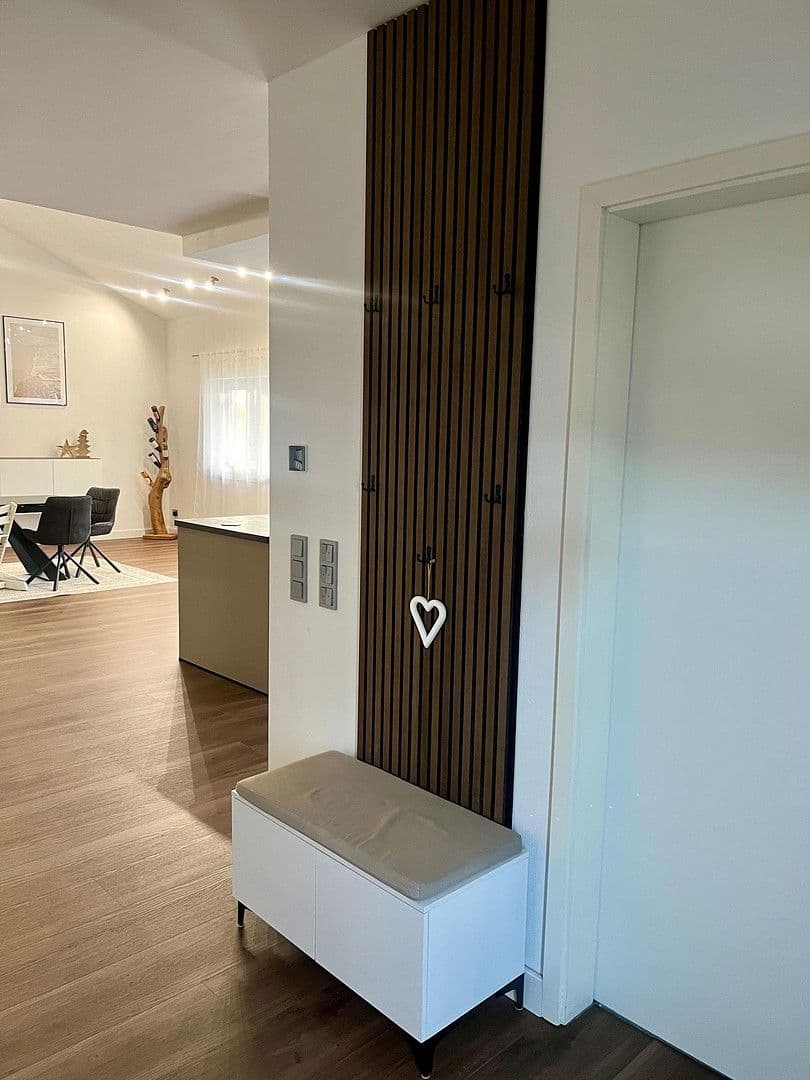 Predaj domu 282 m², pozemek 620 m², Schönenberg-Kübelberg, Porýnie-Falcko Predaj domu 282 m², pozemek 620 m², Schönenberg-Kübelberg, Porýnie-Falcko