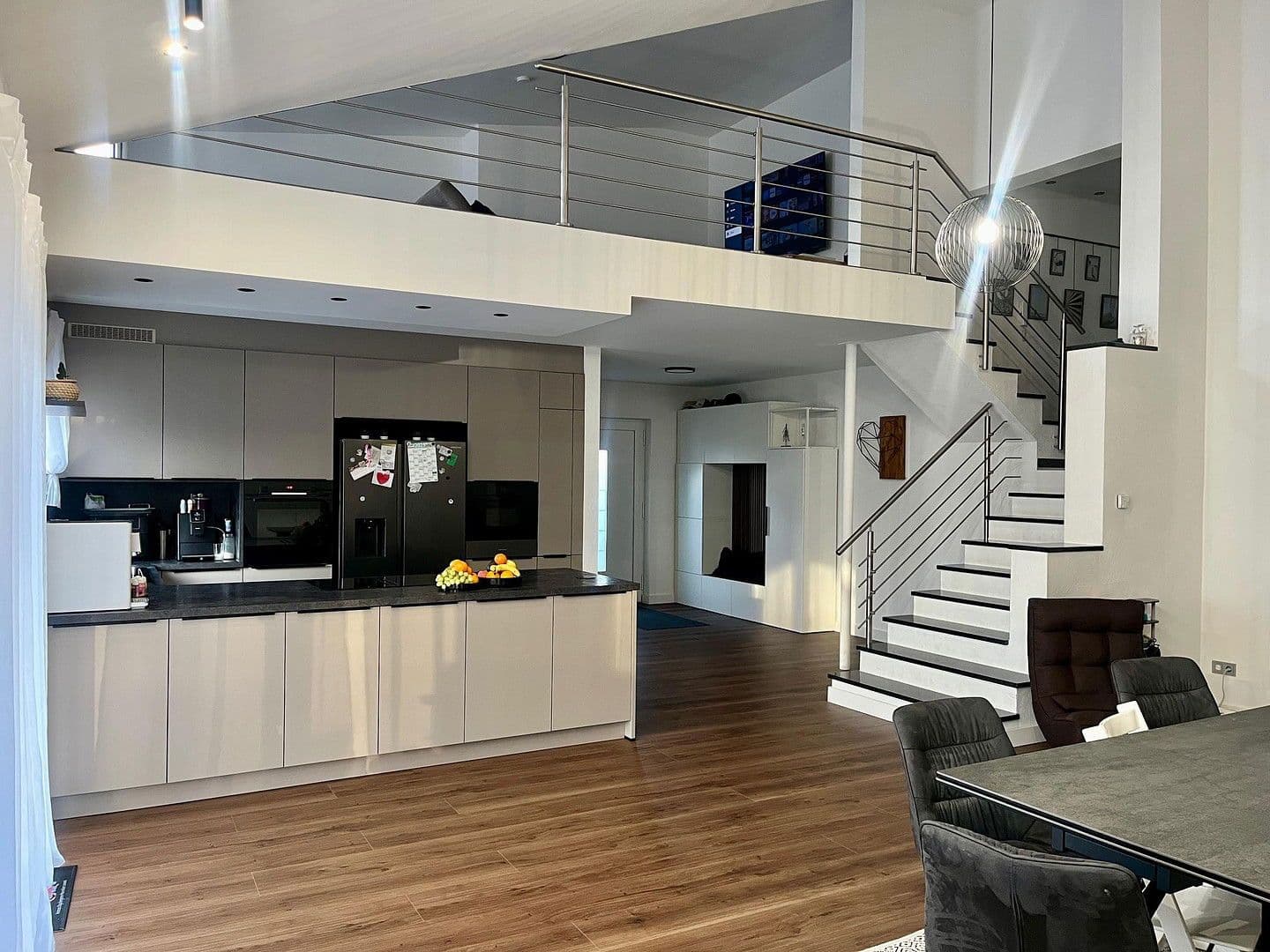 Predaj domu 282 m², pozemek 620 m², Schönenberg-Kübelberg, Porýnie-Falcko Predaj domu 282 m², pozemek 620 m², Schönenberg-Kübelberg, Porýnie-Falcko