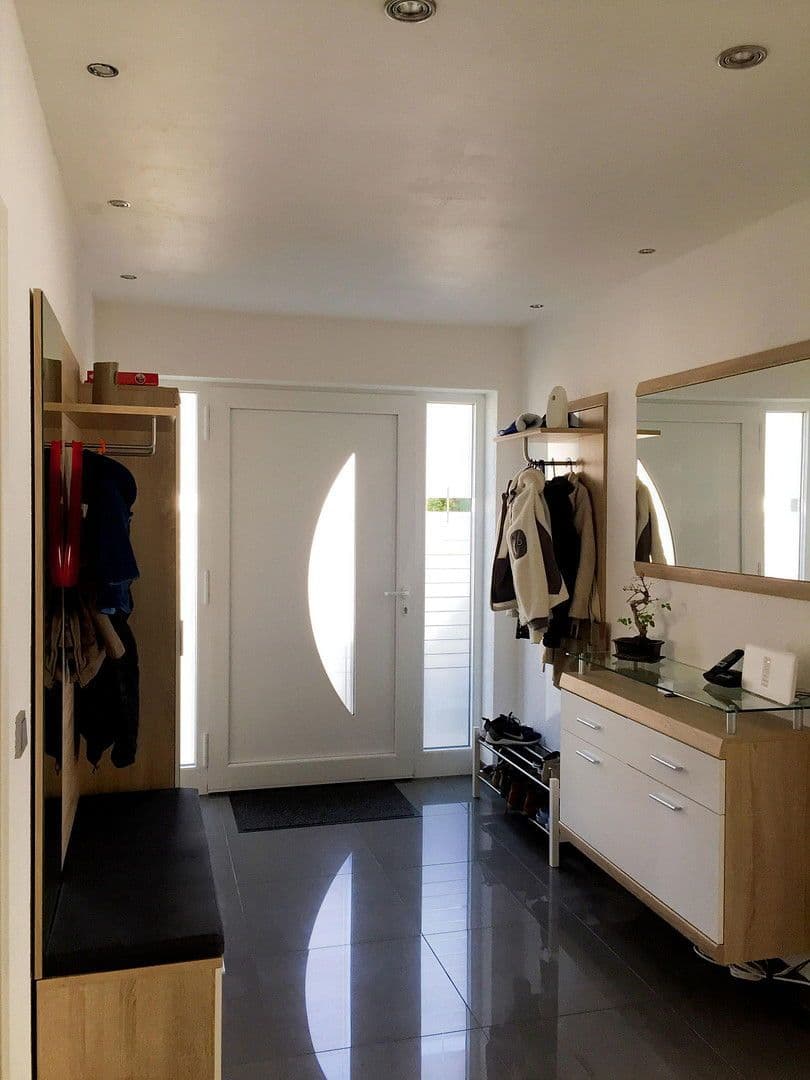 Predaj domu 282 m², pozemek 620 m², Schönenberg-Kübelberg, Porýnie-Falcko Predaj domu 282 m², pozemek 620 m², Schönenberg-Kübelberg, Porýnie-Falcko