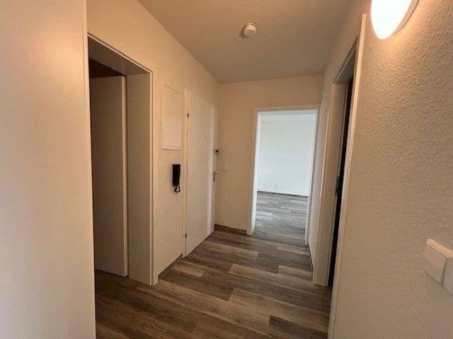 Prenájom bytu 2-izbový 65 m², Freiburg im Breisgau, Bádensko-Wurttembersko Prenájom bytu 2-izbový 65 m², Freiburg im Breisgau, Bádensko-Wurttembersko