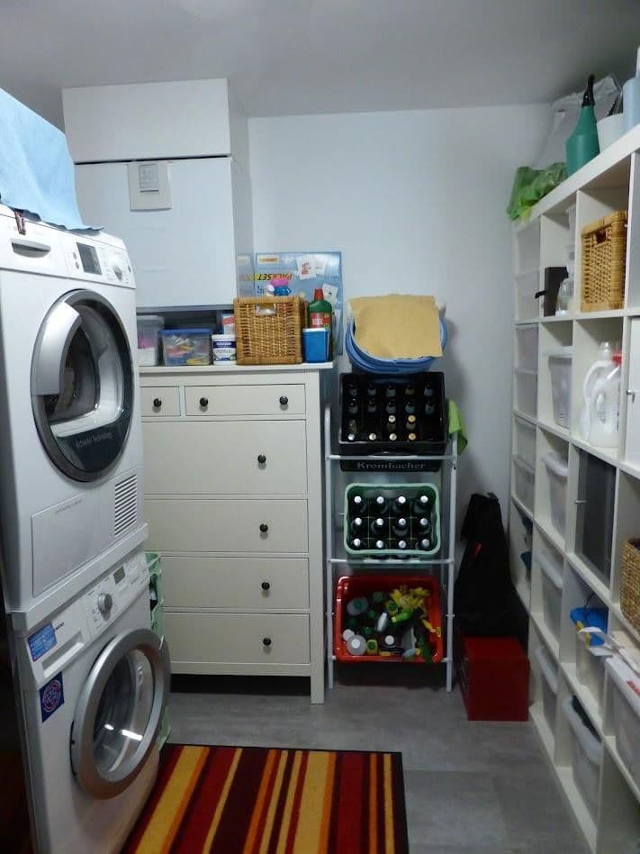 Prenájom bytu 4-izbový 154 m², Siegbergstr. 73, Siegen, Severné Porýnie - Westfálsko Prenájom bytu 4-izbový 154 m², Siegbergstr. 73, Siegen, Severné Porýnie - Westfálsko