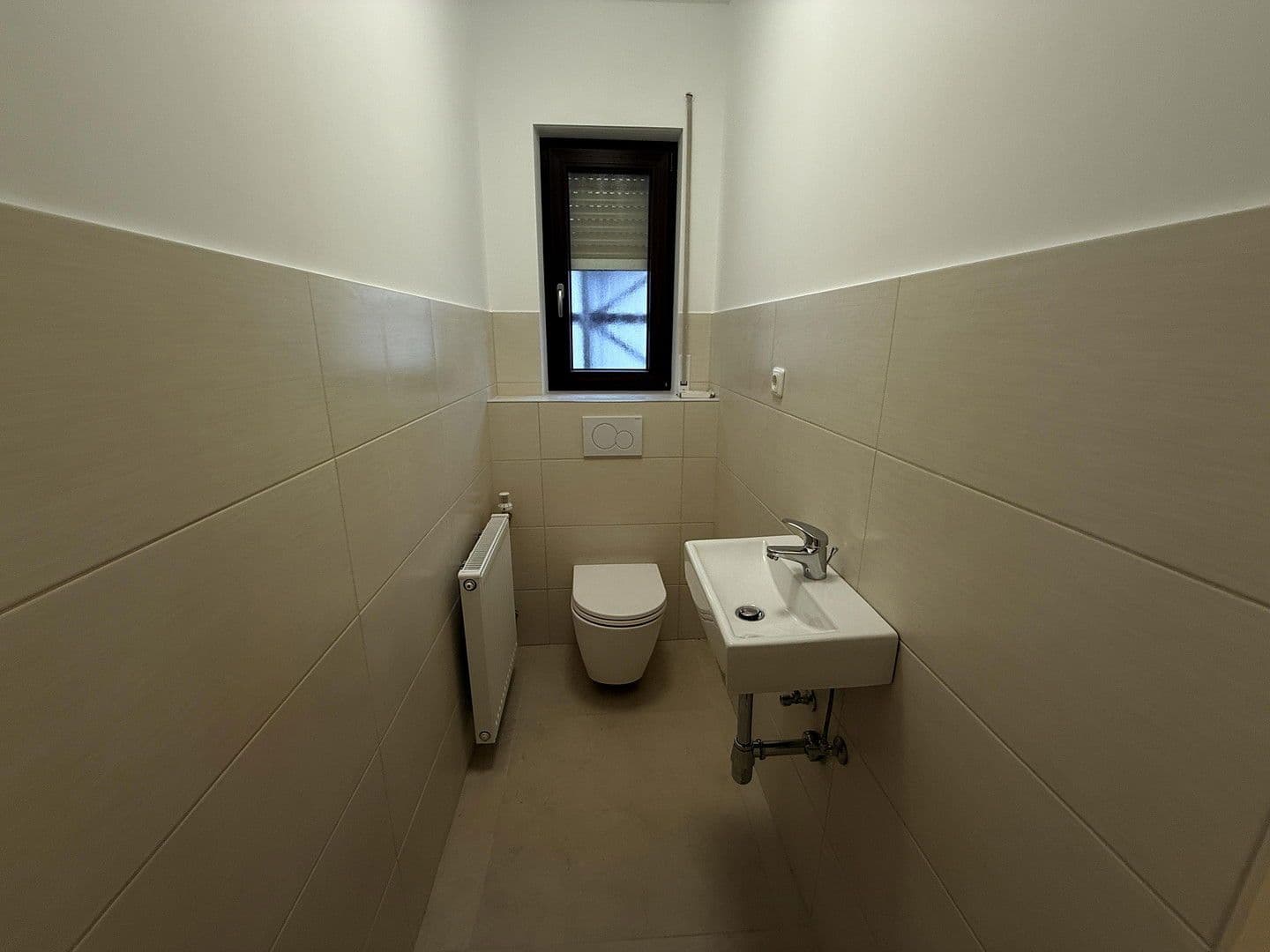 Prenájom bytu 3-izbový 118 m², Staudernheim, Porýnie-Falcko Prenájom bytu 3-izbový 118 m², Staudernheim, Porýnie-Falcko