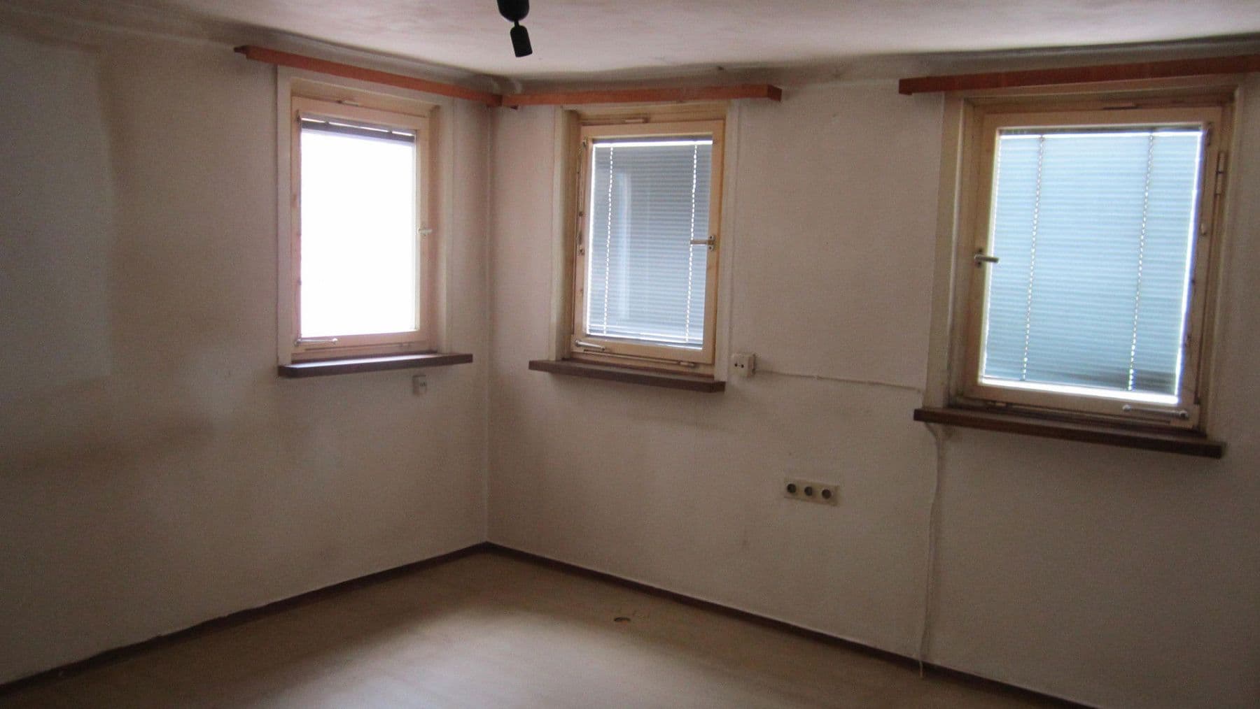 Prenájom domu 124 m², pozemek 62 m², Spitalgasse 3, Herrenberg, Bádensko-Wurttembersko Prenájom domu 124 m², pozemek 62 m², Spitalgasse 3, Herrenberg, Bádensko-Wurttembersko