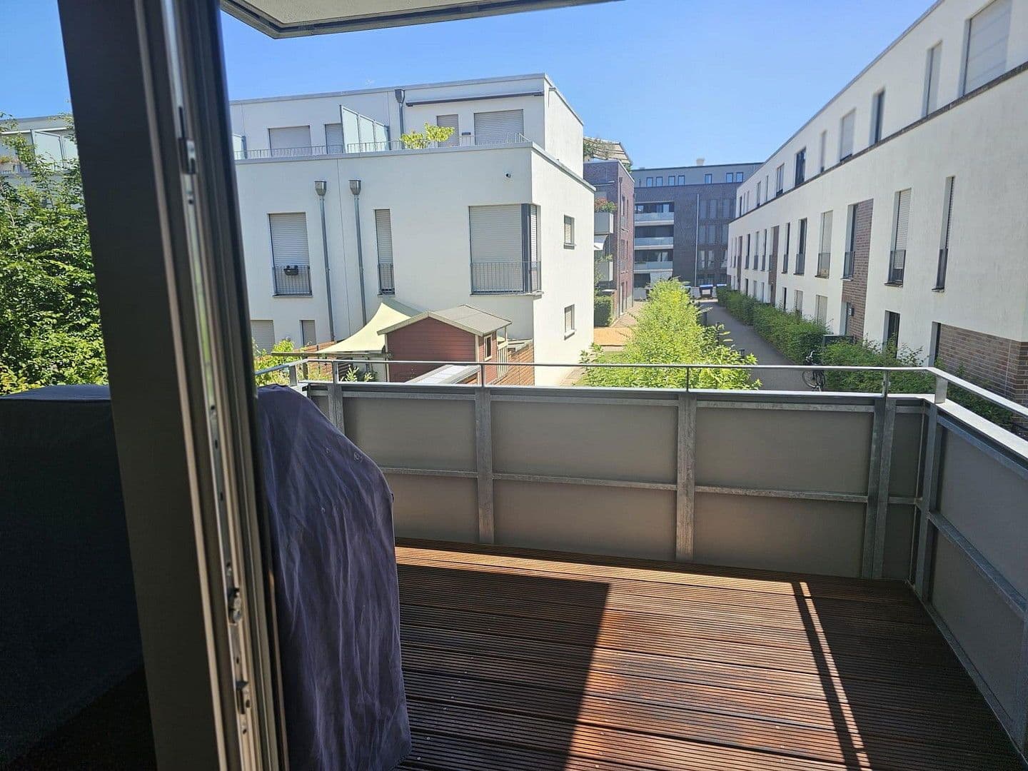 Prenájom bytu 2-izbový 51 m², Köln, Severné Porýnie - Westfálsko Prenájom bytu 2-izbový 51 m², Köln, Severné Porýnie - Westfálsko