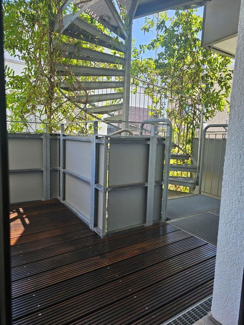 Prenájom bytu 2-izbový 51 m², Köln, Severné Porýnie - Westfálsko Prenájom bytu 2-izbový 51 m², Köln, Severné Porýnie - Westfálsko