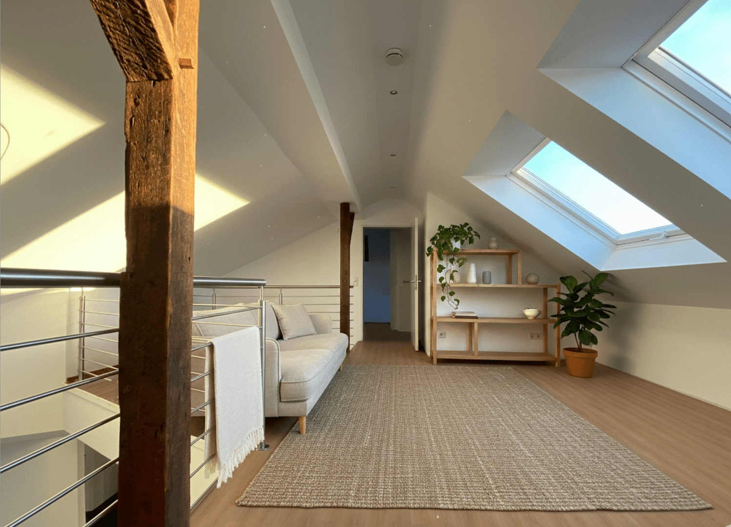 Prenájom bytu 3-izbový 111 m², Gronaustraße 35, Wuppertal, Severné Porýnie - Westfálsko Prenájom bytu 3-izbový 111 m², Gronaustraße 35, Wuppertal, Severné Porýnie - Westfálsko