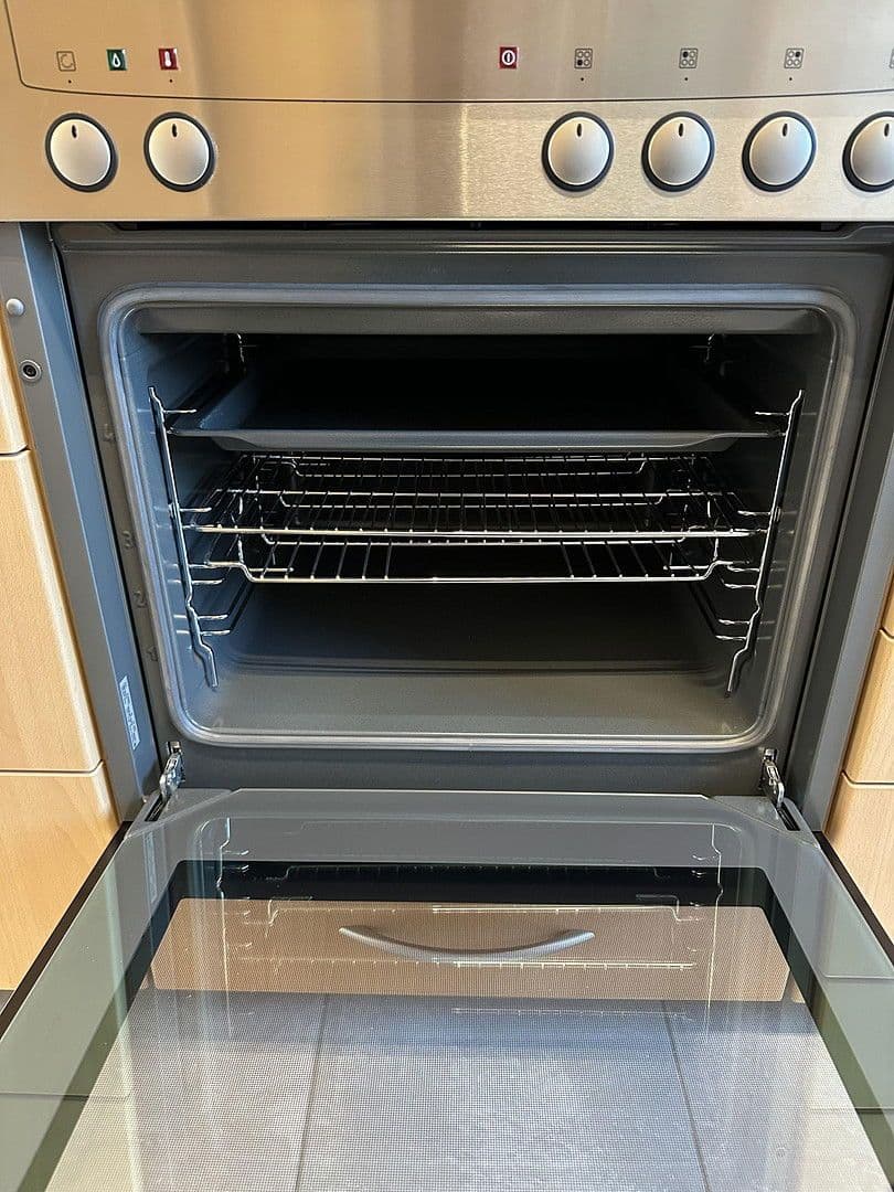 Prenájom bytu 3-izbový 82 m², Ansbach, Bavorsko Prenájom bytu 3-izbový 82 m², Ansbach, Bavorsko