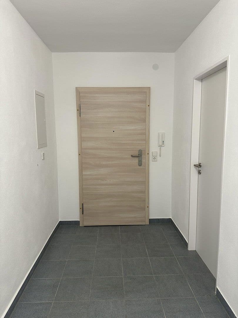 Prenájom bytu 3-izbový 82 m², Ansbach, Bavorsko Prenájom bytu 3-izbový 82 m², Ansbach, Bavorsko