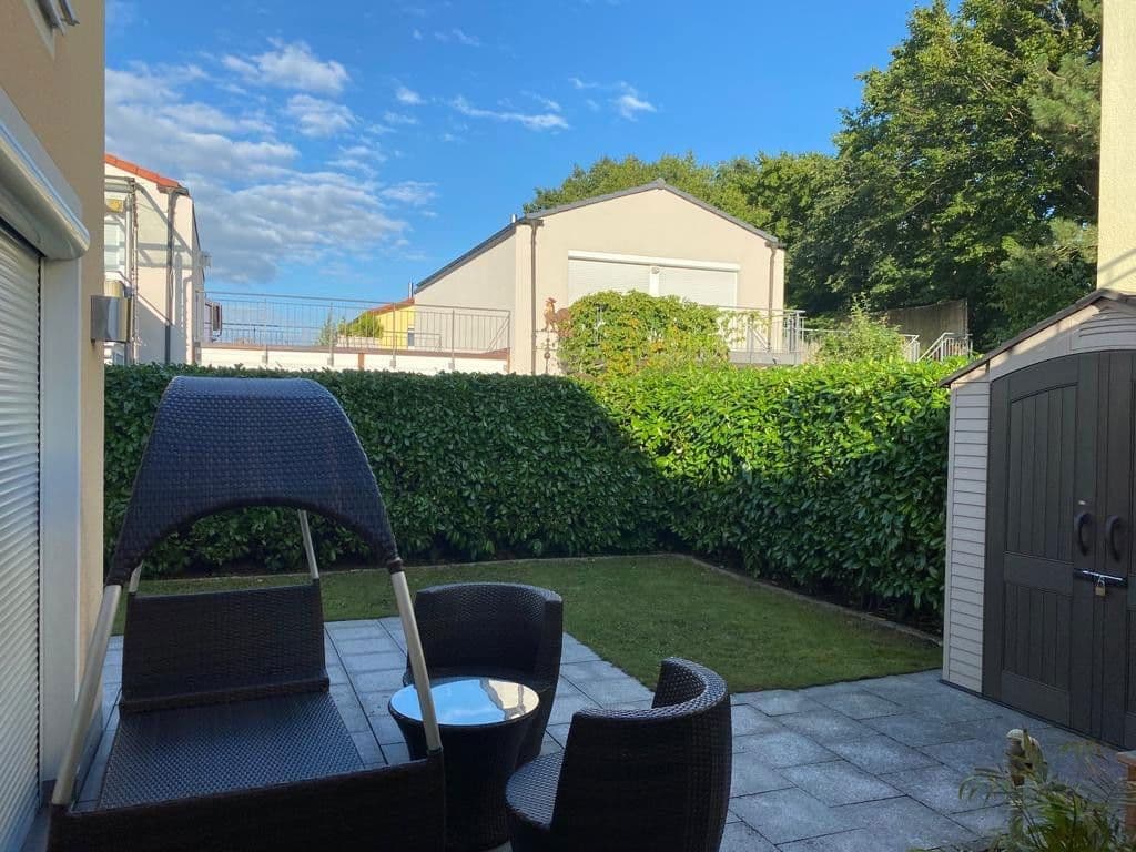 Predaj domu 130 m², pozemek 237 m², Neufahrn, Bavorsko Predaj domu 130 m², pozemek 237 m², Neufahrn, Bavorsko