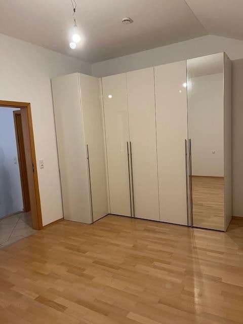 Predaj domu 130 m², pozemek 237 m², Neufahrn, Bavorsko Predaj domu 130 m², pozemek 237 m², Neufahrn, Bavorsko