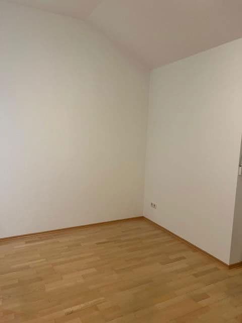 Predaj domu 130 m², pozemek 237 m², Neufahrn, Bavorsko Predaj domu 130 m², pozemek 237 m², Neufahrn, Bavorsko