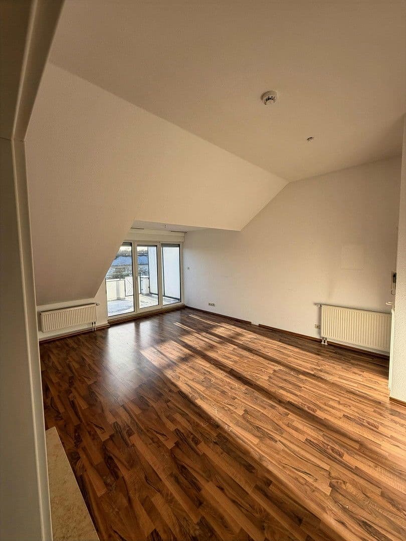 Prenájom bytu 2-izbový 59 m², Rodenbach, Hesensko Prenájom bytu 2-izbový 59 m², Rodenbach, Hesensko