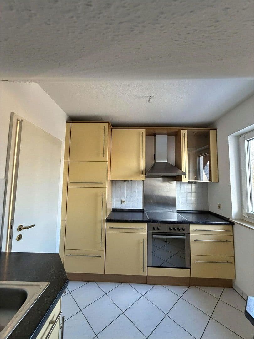 Prenájom bytu 2-izbový 59 m², Rodenbach, Hesensko Prenájom bytu 2-izbový 59 m², Rodenbach, Hesensko