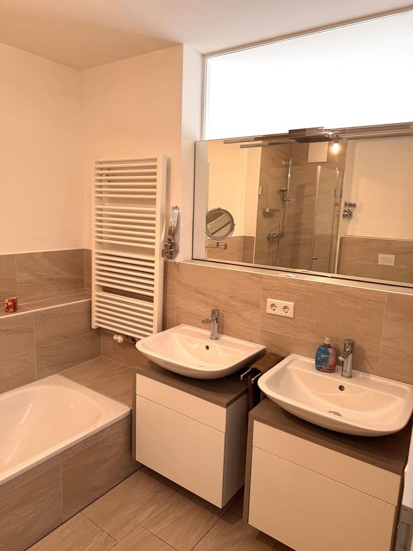 Predaj bytu 3-izbový 110 m², Peterstr. 33, Nürnberg, Bavorsko Predaj bytu 3-izbový 110 m², Peterstr. 33, Nürnberg, Bavorsko