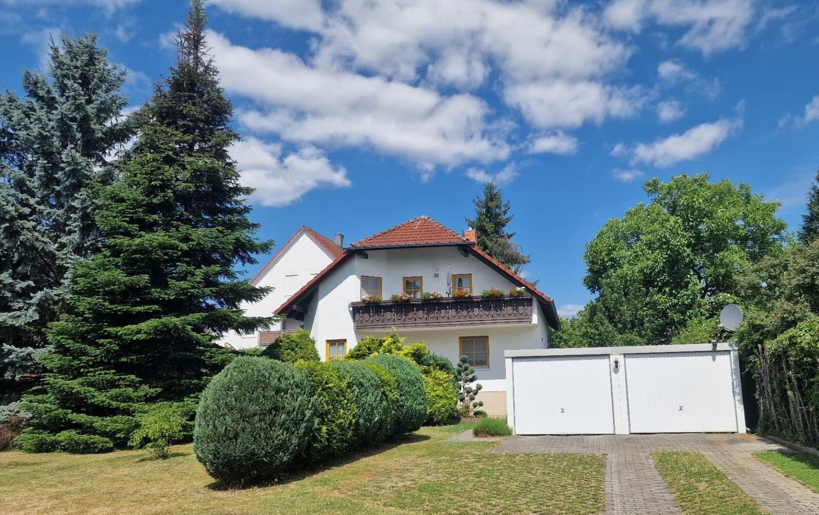 Predaj domu 128 m², pozemek 823 m², Radeberg, Sasko Predaj domu 128 m², pozemek 823 m², Radeberg, Sasko