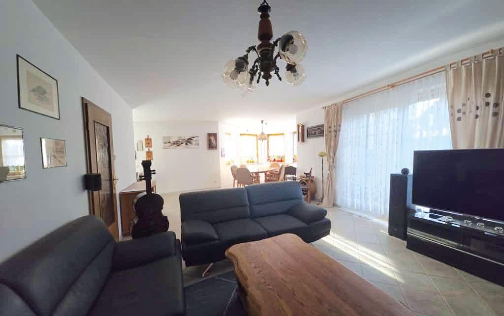 Predaj domu 128 m², pozemek 823 m², Radeberg, Sasko Predaj domu 128 m², pozemek 823 m², Radeberg, Sasko