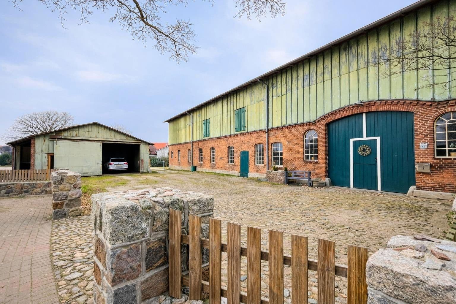 Predaj domu 269 m², pozemek 3.368 m², Luhnstedt, Šlezvicko-Holštajnsko Predaj domu 269 m², pozemek 3.368 m², Luhnstedt, Šlezvicko-Holštajnsko