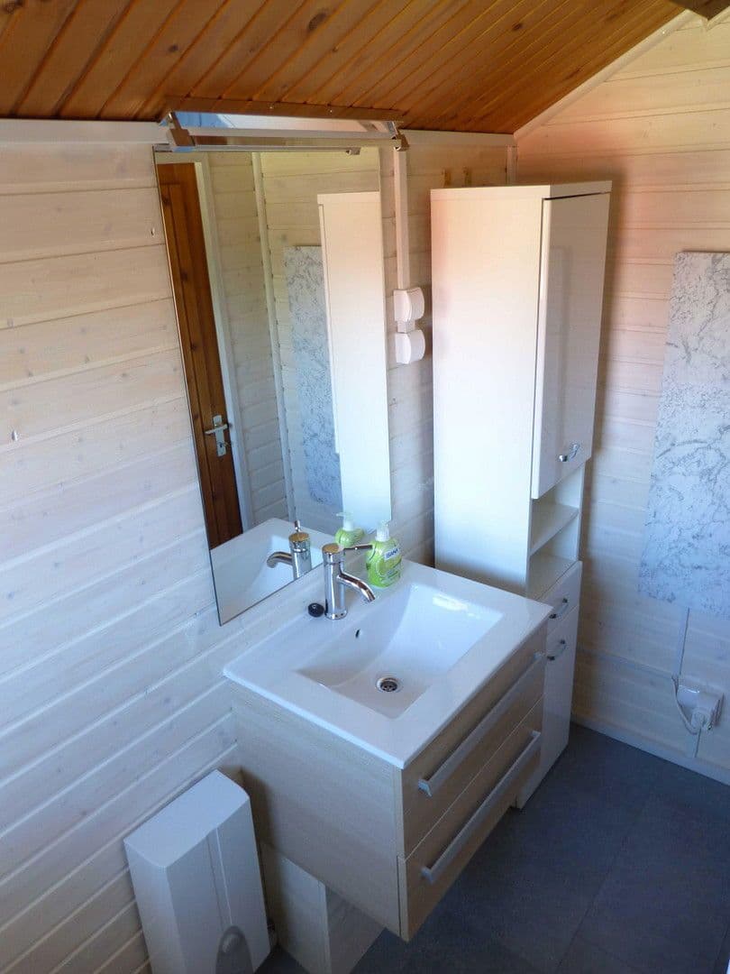 Predaj domu 70 m², pozemek 500 m², Neuhaus, Dolné Sasko Predaj domu 70 m², pozemek 500 m², Neuhaus, Dolné Sasko