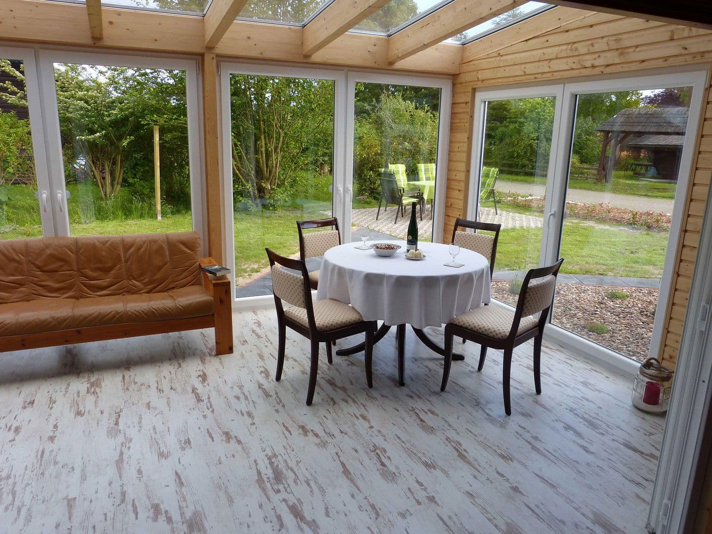 Predaj domu 70 m², pozemek 500 m², Neuhaus, Dolné Sasko Predaj domu 70 m², pozemek 500 m², Neuhaus, Dolné Sasko