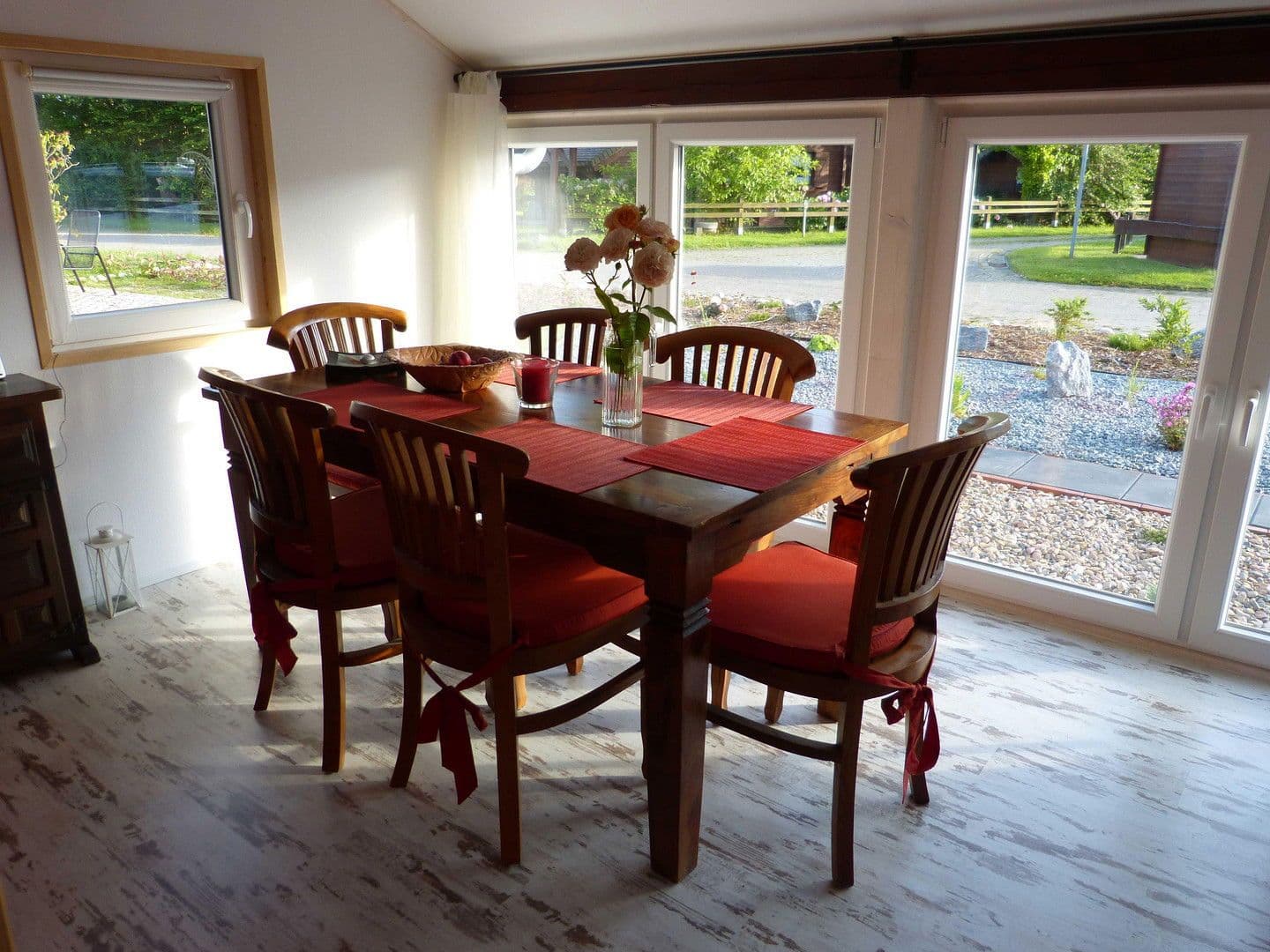 Predaj domu 70 m², pozemek 500 m², Neuhaus, Dolné Sasko Predaj domu 70 m², pozemek 500 m², Neuhaus, Dolné Sasko