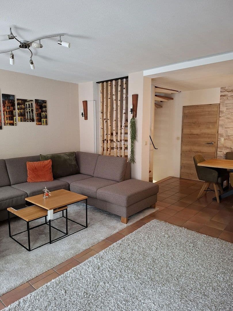 Predaj domu 146 m², pozemek 182 m², Klingerstraße 7b, Nürnberg, Bavorsko Predaj domu 146 m², pozemek 182 m², Klingerstraße 7b, Nürnberg, Bavorsko