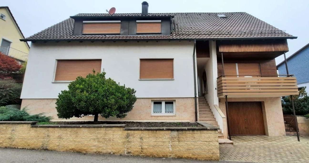 Predaj domu 187 m², pozemek 487 m², Mühlacker, Bádensko-Wurttembersko Predaj domu 187 m², pozemek 487 m², Mühlacker, Bádensko-Wurttembersko