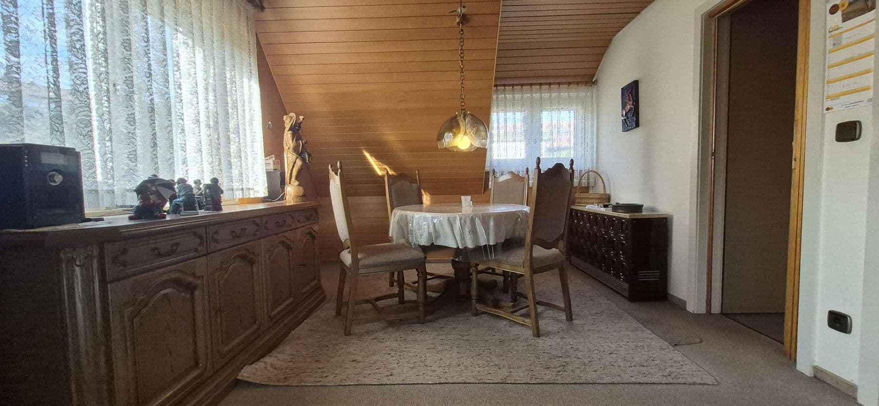 Predaj domu 187 m², pozemek 487 m², Mühlacker, Bádensko-Wurttembersko Predaj domu 187 m², pozemek 487 m², Mühlacker, Bádensko-Wurttembersko