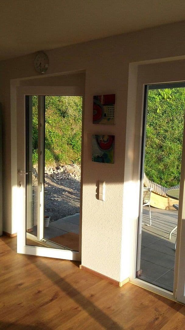 Prenájom bytu 3-izbový 112 m², Herbolzheim, Bádensko-Wurttembersko Prenájom bytu 3-izbový 112 m², Herbolzheim, Bádensko-Wurttembersko