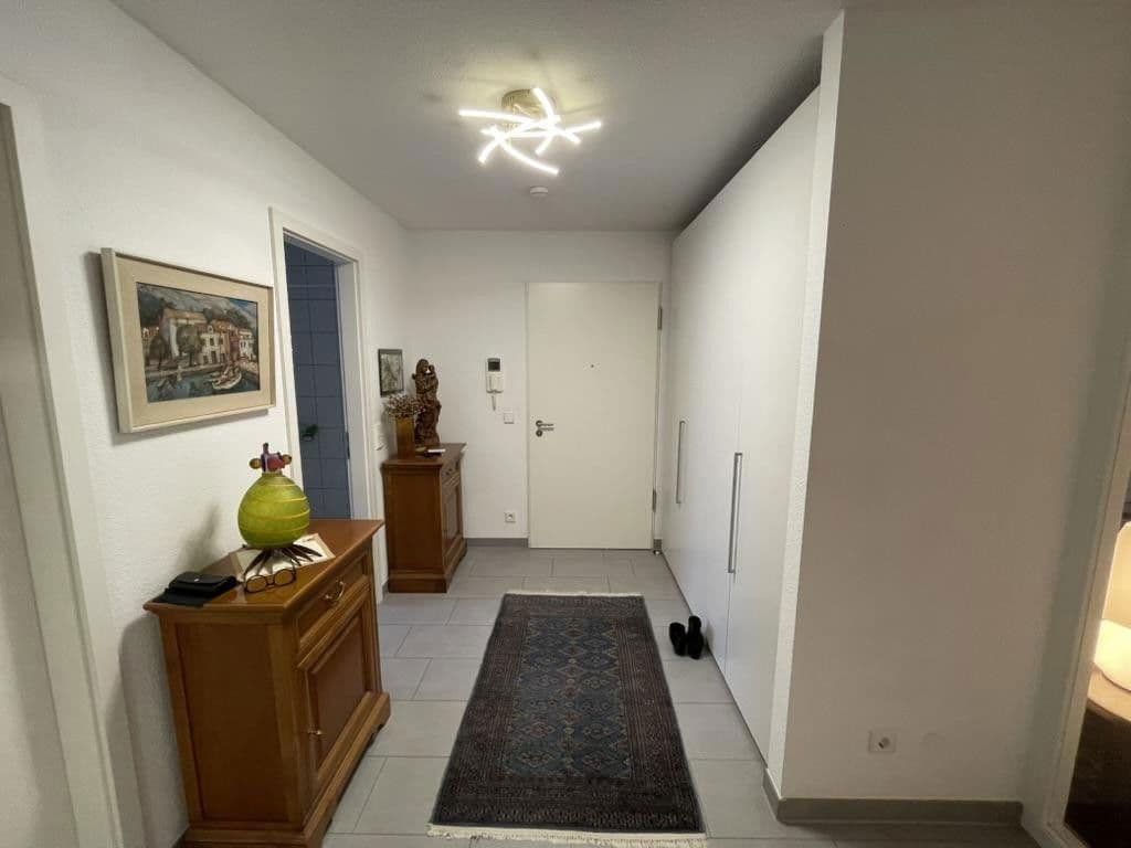 Prenájom bytu 3-izbový 99 m², Karl-Schurz-Straße 36, Stuttgart, Bádensko-Wurttembersko Prenájom bytu 3-izbový 99 m², Karl-Schurz-Straße 36, Stuttgart, Bádensko-Wurttembersko