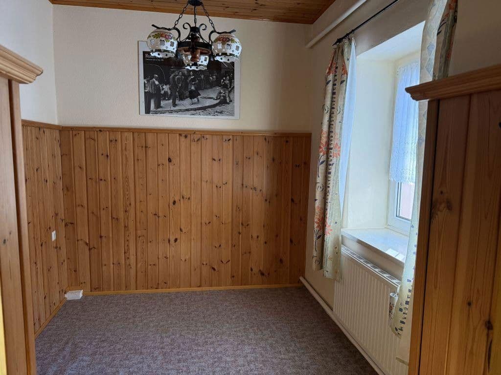 Predaj domu 190 m², pozemek 2.200 m², Markersdorf 42, Berga-Wünschendorf, Durínsko Predaj domu 190 m², pozemek 2.200 m², Markersdorf 42, Berga-Wünschendorf, Durínsko