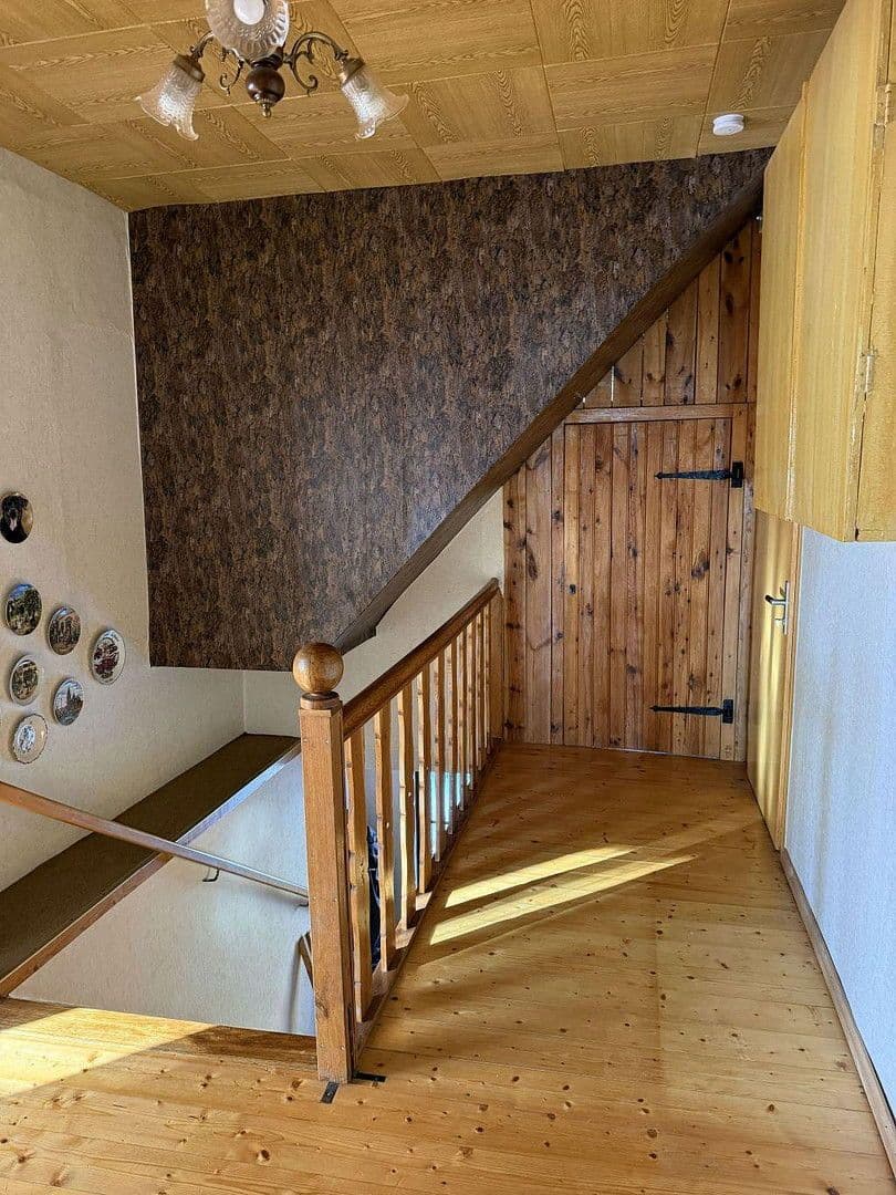 Predaj domu 190 m², pozemek 2.200 m², Markersdorf 42, Berga-Wünschendorf, Durínsko Predaj domu 190 m², pozemek 2.200 m², Markersdorf 42, Berga-Wünschendorf, Durínsko