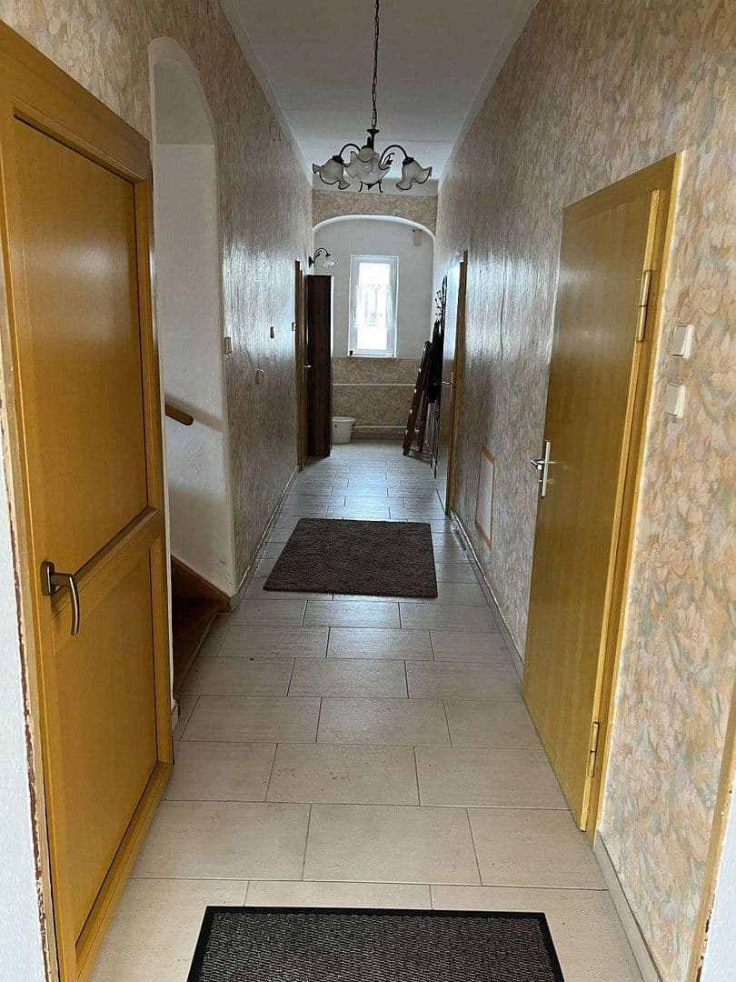 Predaj domu 190 m², pozemek 2.200 m², Markersdorf 42, Berga-Wünschendorf, Durínsko Predaj domu 190 m², pozemek 2.200 m², Markersdorf 42, Berga-Wünschendorf, Durínsko