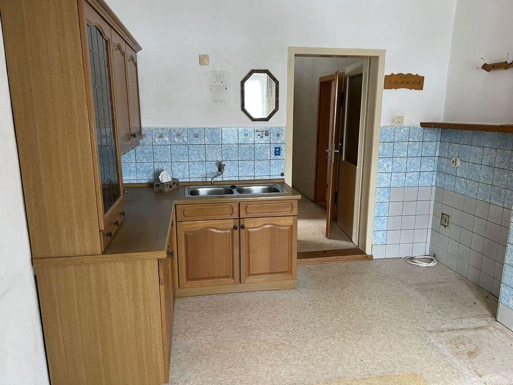 Predaj domu 190 m², pozemek 2.200 m², Markersdorf 42, Berga-Wünschendorf, Durínsko Predaj domu 190 m², pozemek 2.200 m², Markersdorf 42, Berga-Wünschendorf, Durínsko