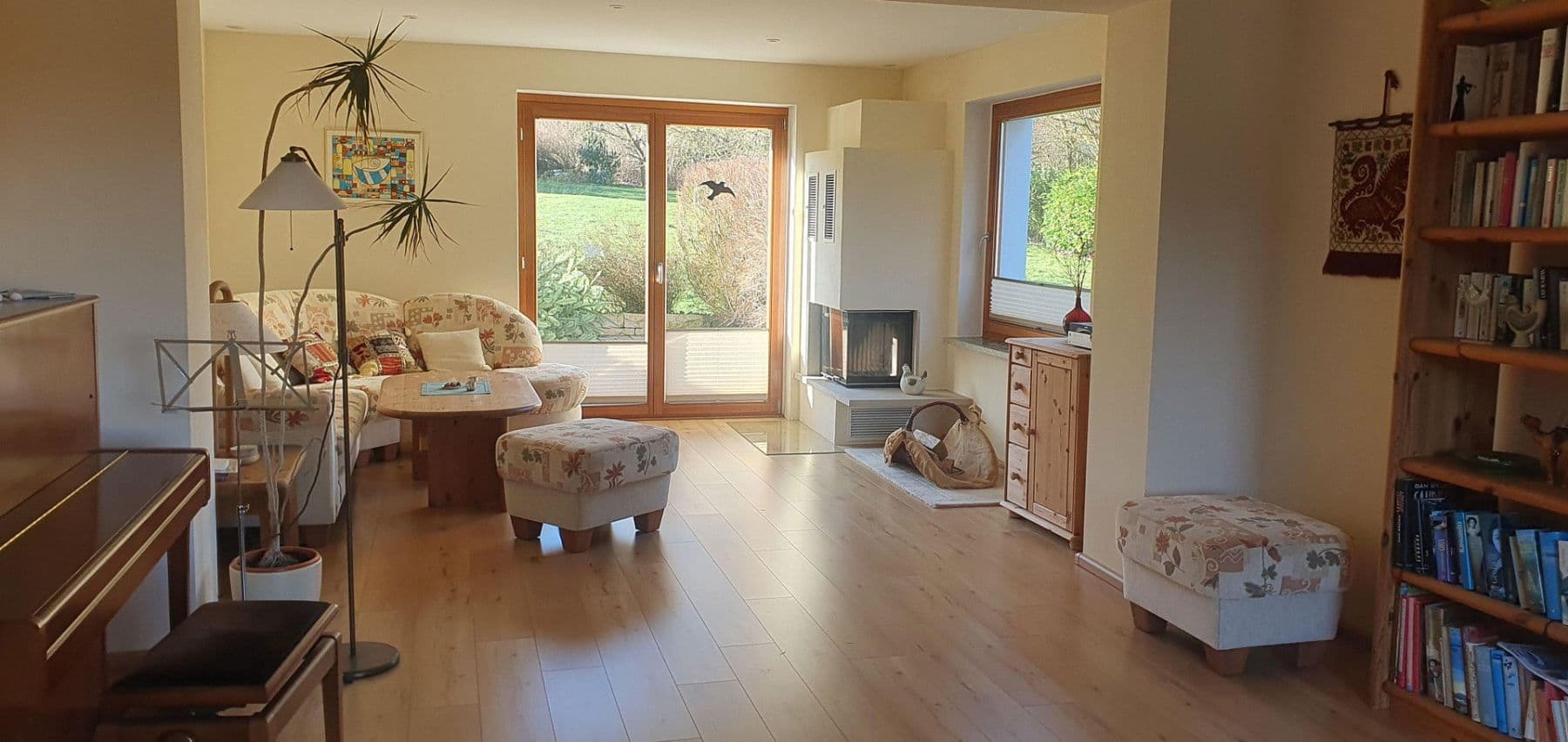 Predaj domu 570 m², pozemek 10.000 m², Duingen, Dolné Sasko Predaj domu 570 m², pozemek 10.000 m², Duingen, Dolné Sasko