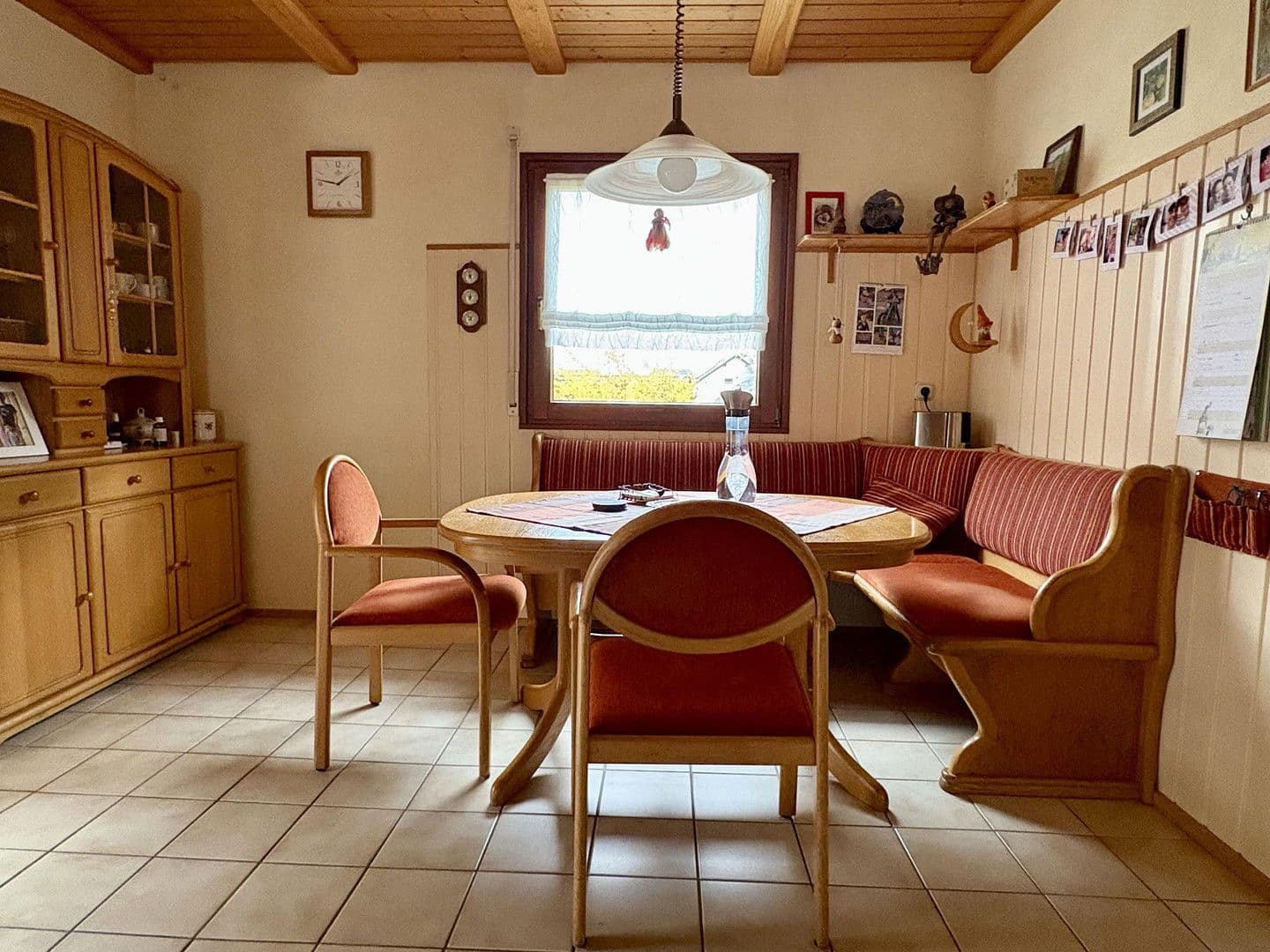 Predaj domu 156 m², pozemek 475 m², Malsch, Bádensko-Wurttembersko Predaj domu 156 m², pozemek 475 m², Malsch, Bádensko-Wurttembersko