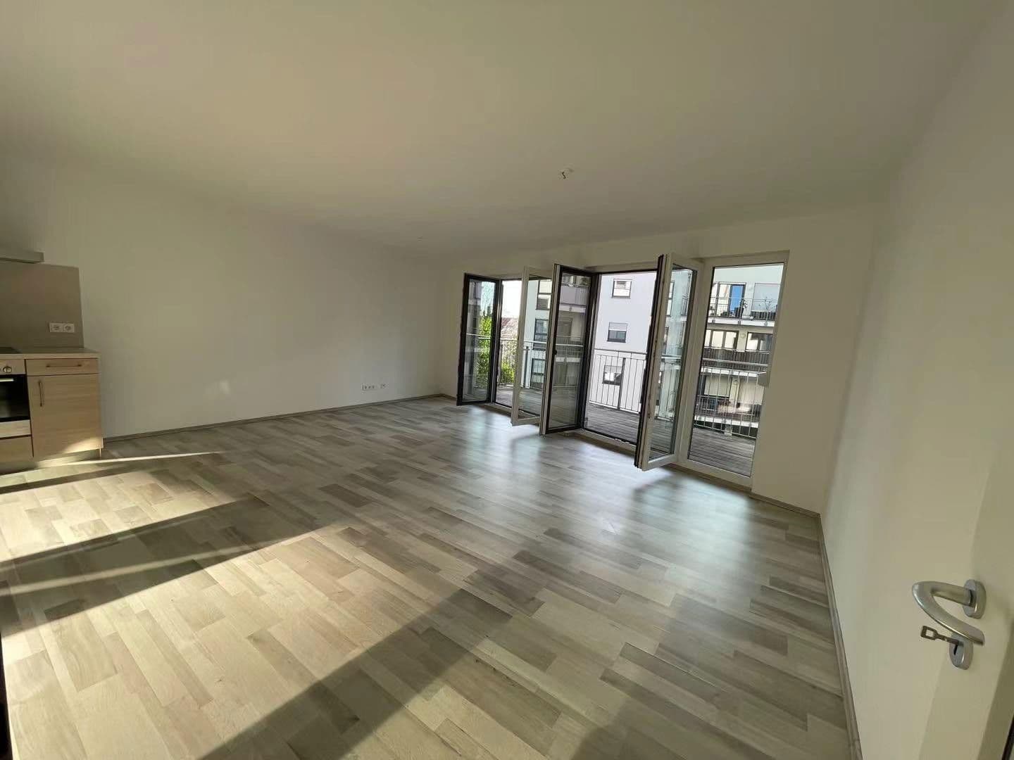 Predaj bytu 3-izbový 74 m², Europa-Allee 145, Frankfurt am Main, Hesensko Predaj bytu 3-izbový 74 m², Europa-Allee 145, Frankfurt am Main, Hesensko